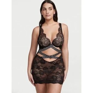 Victoria’s Secret Shine Strap Unlined Lace Slip Dress Black  M